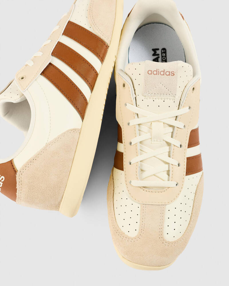 ADIDAS WOMENS BARREDA LO - Off White / Dusky Bronze / Warm Vanilla