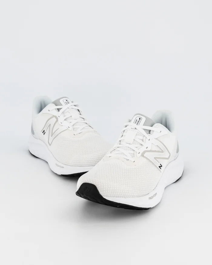 NEW BALANCE MENS FRESH FOAM ARISHI v5 - WHITE