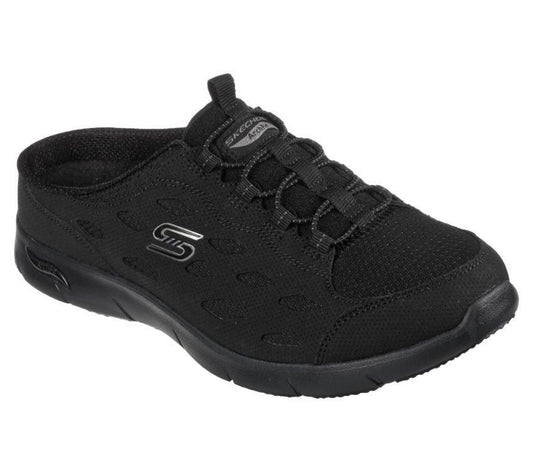 SKECHERS WOMENS SKECHERS ARCH FIT REFINE LUCKY BREEZE - BLACK/BLACK