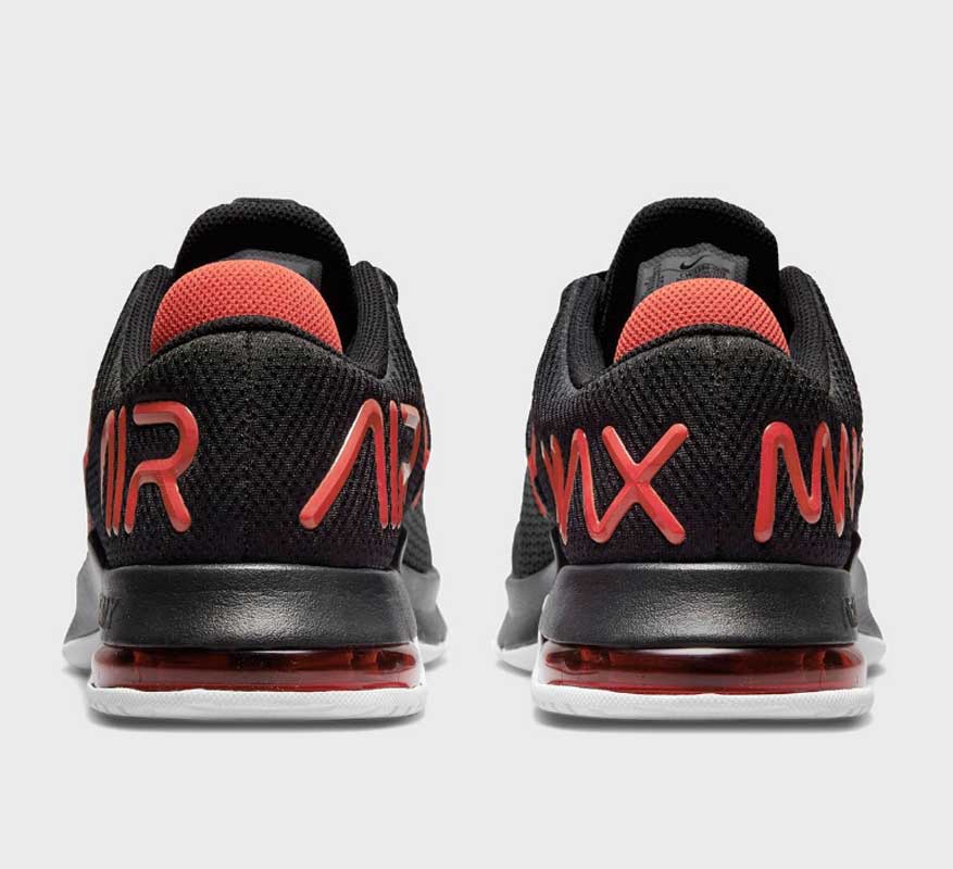 NIKE AIR MAX ALPHA TRAINER 4 - BLACK/CHILE RED-WHITE
