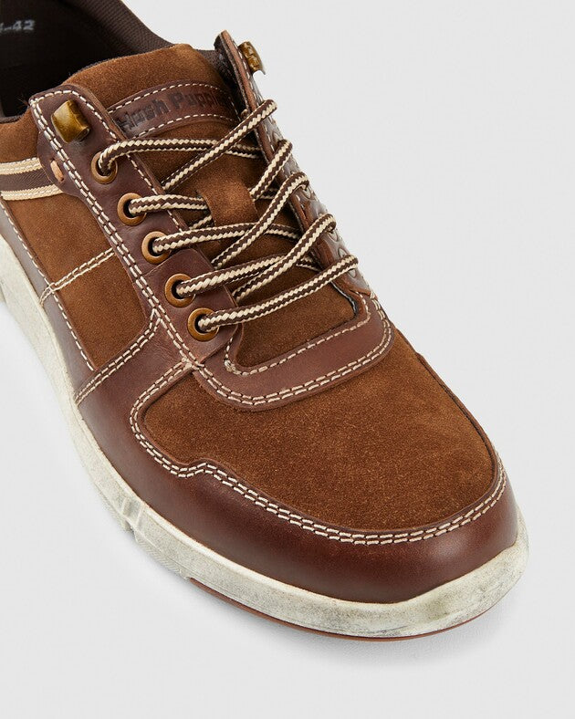 HUSH PUPPIES OLIVER - BROWN