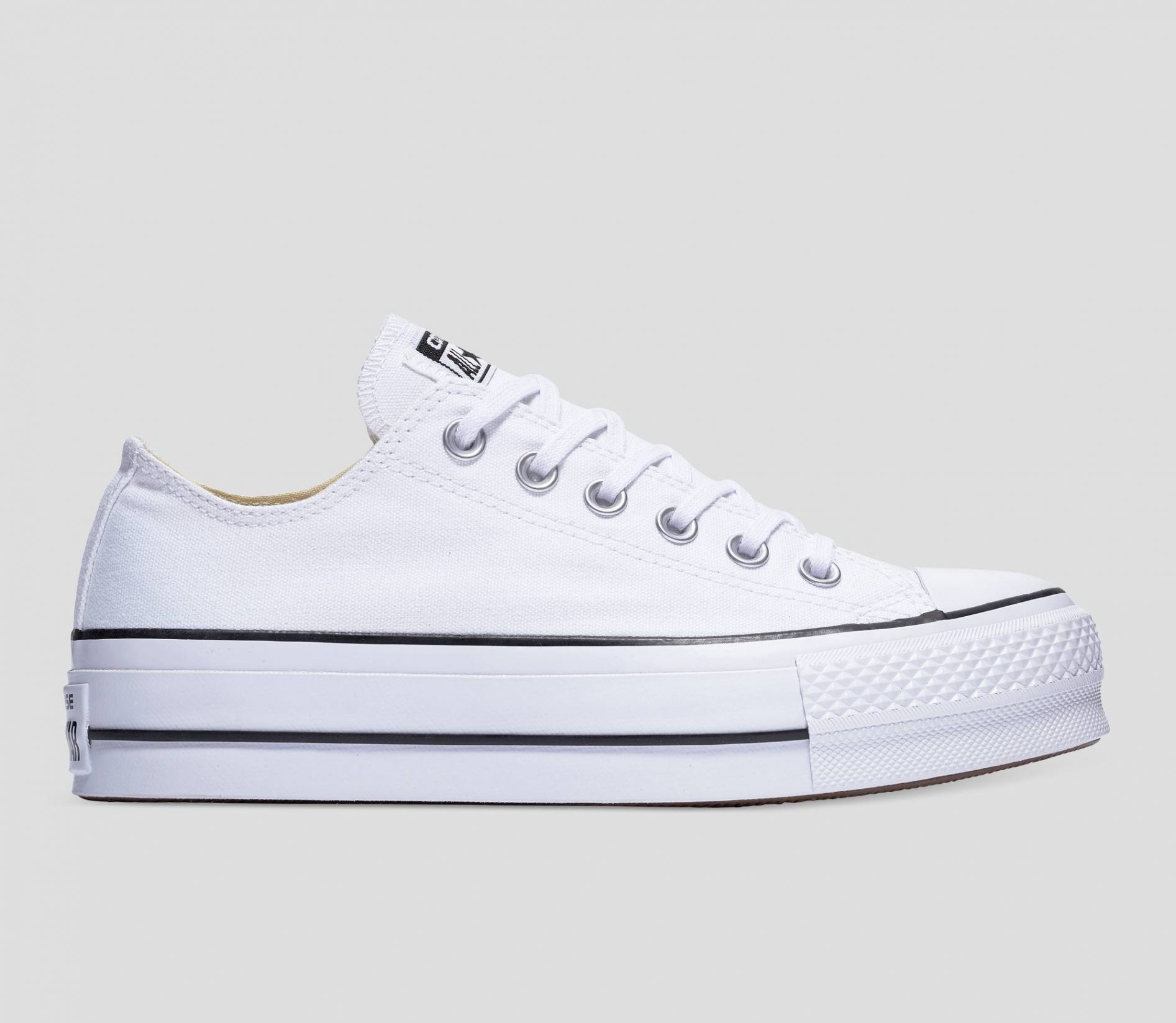 Gedeeltelijk Voel me slecht bubbel Converse WOMENS Chuck Taylor All Star Canvas Lift Low Top - White/Blac –  Lotsa Shoes