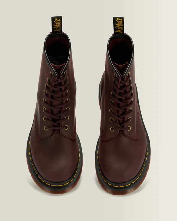 DR MARTENS 1460 - CHERRY RED CRAZY HORSE