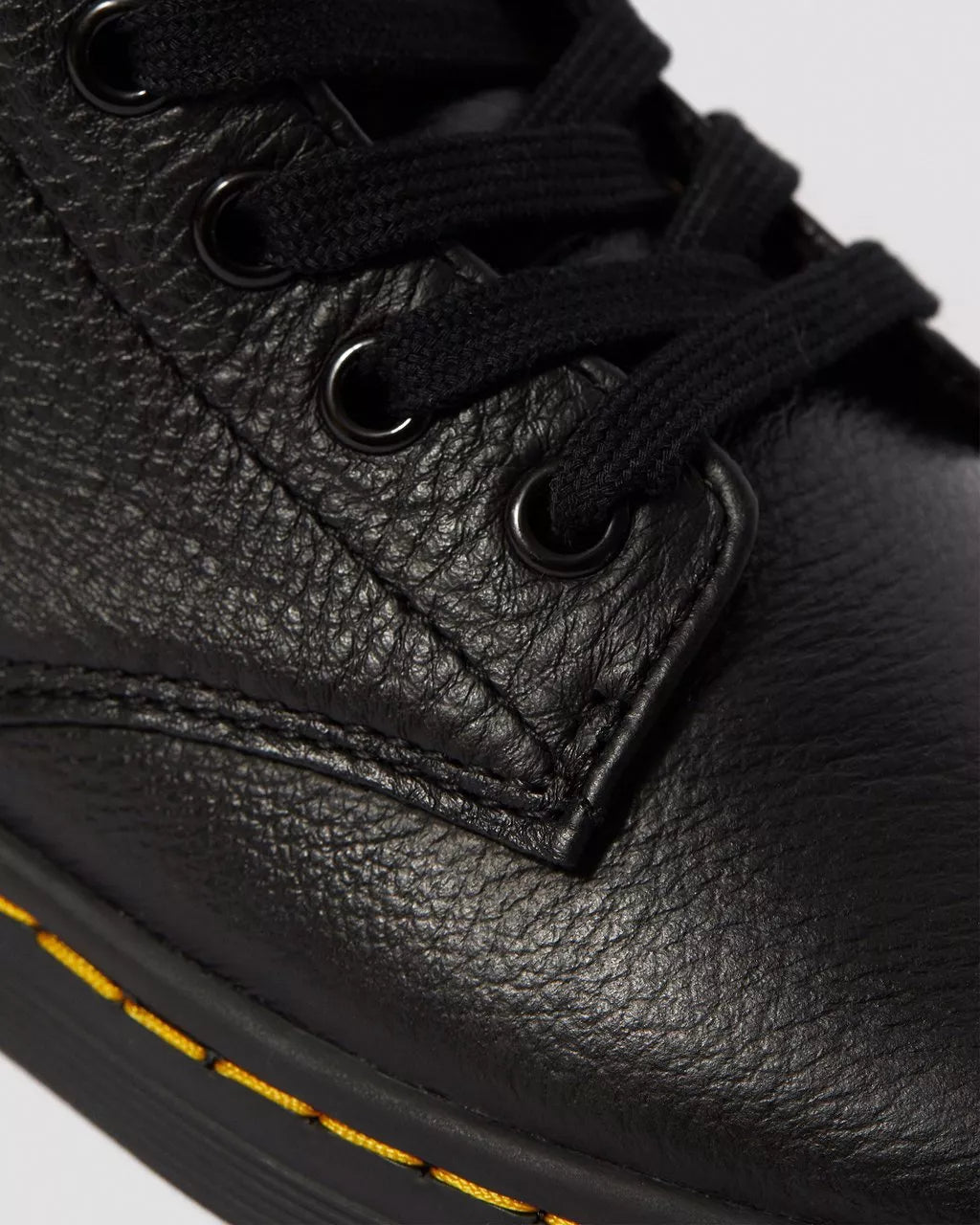 DR MARTENS WOMENS LEYTON - BLACK