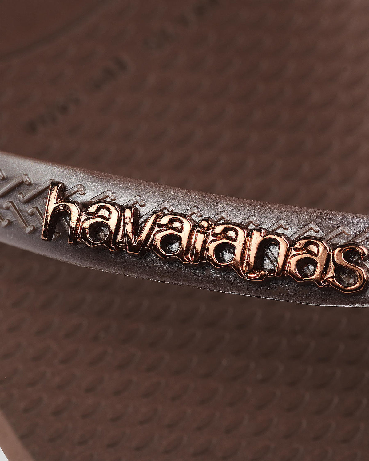HAVAIANAS SLIM LOGO METALLIC - DARK BROWN