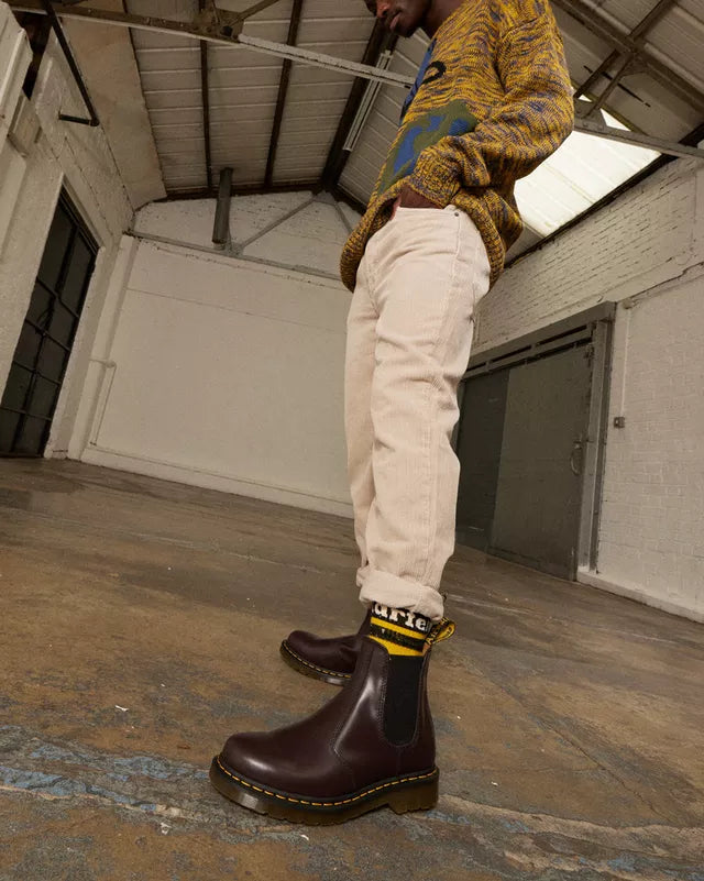 DR MARTENS 2976 YELLOW STITCH SMOOTH - BURGUNDY
