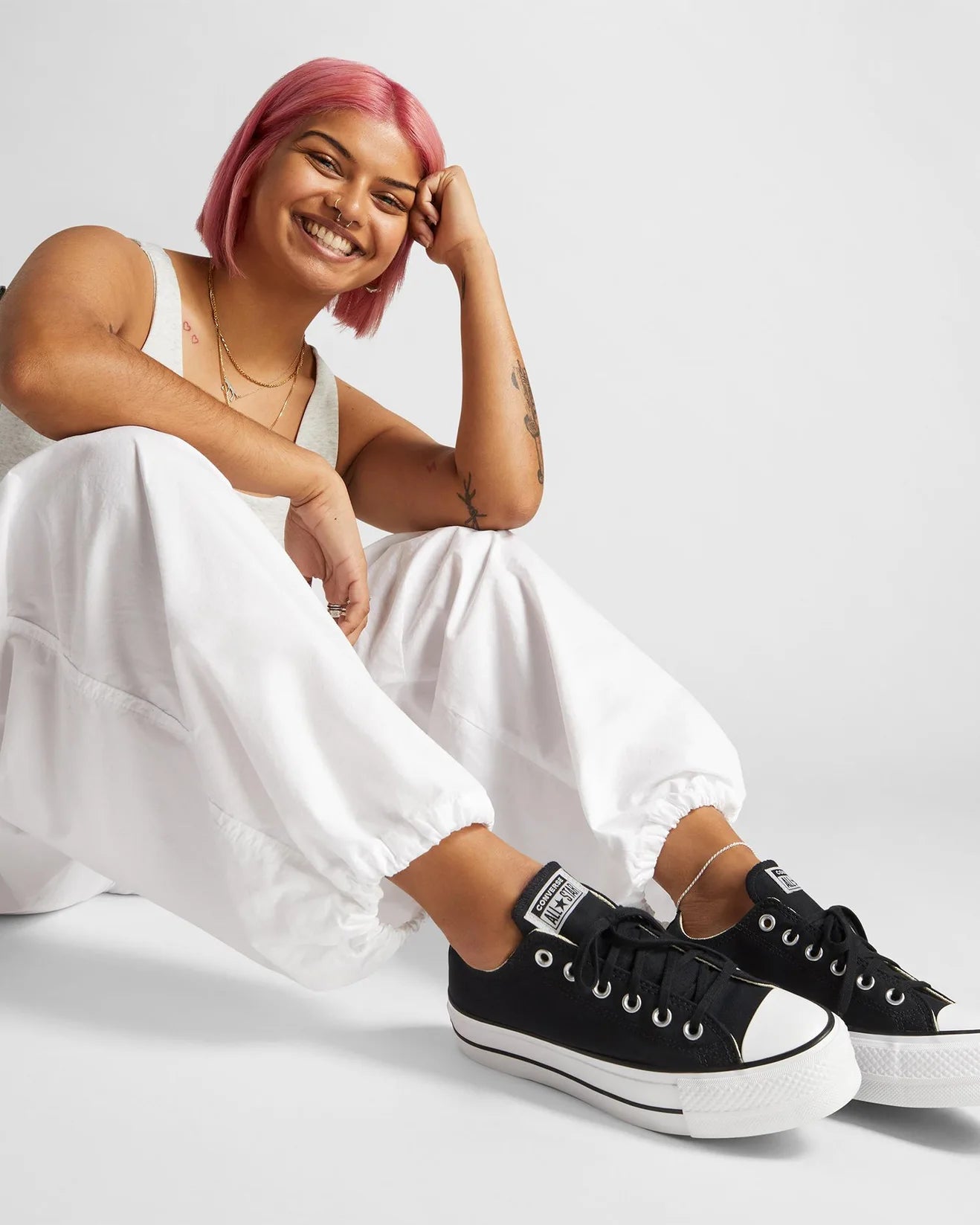 Converse WOMENS Chuck Taylor All Star Canvas Lift Low Top - Black/White/White