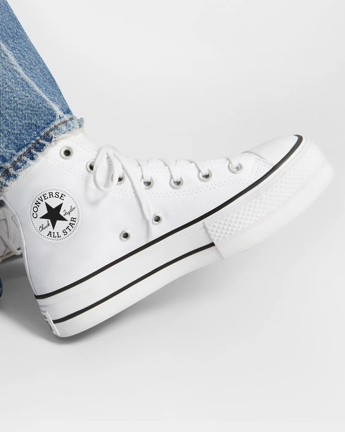 CONVERSE WOMENS CHUCK TAYLOR ALL STAR LIFT HI - WHITE/BLACK