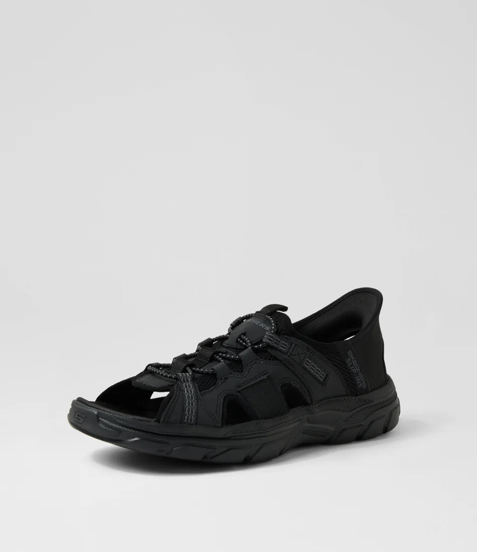 SKECHERS REVOLTED SLIP IN MERRICK - BLACK