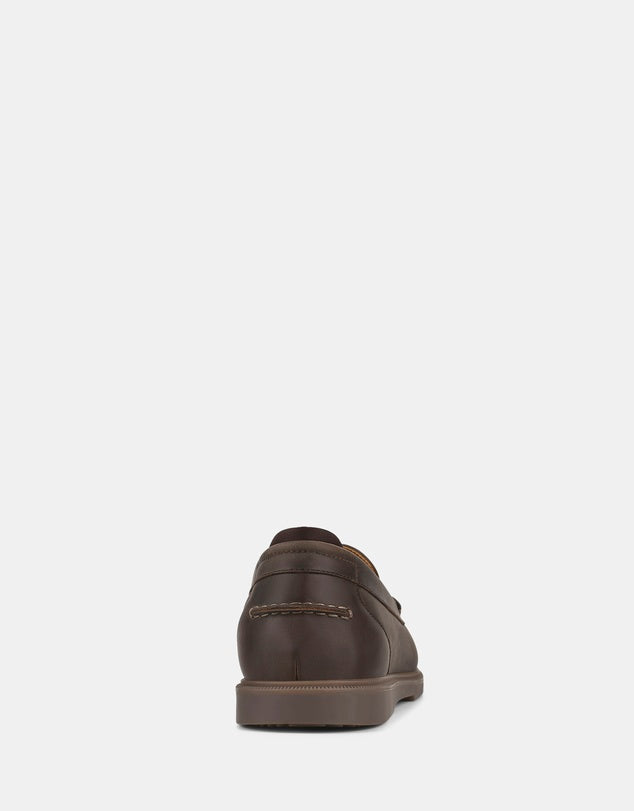 HUSH PUPPIES PICCOLO - BROWN WILD