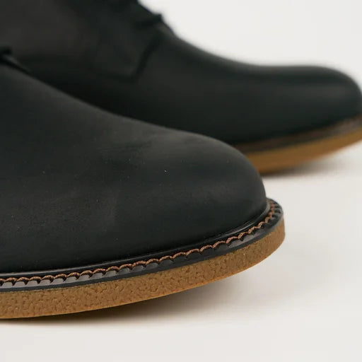 HUSH PUPPIES MANCHESTER - BLACK RUB