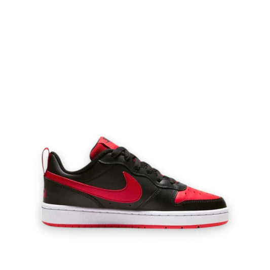 NIKE YOUTH COURT BOROUGH LOW 2 - BLACK/UNIVERSITY RED