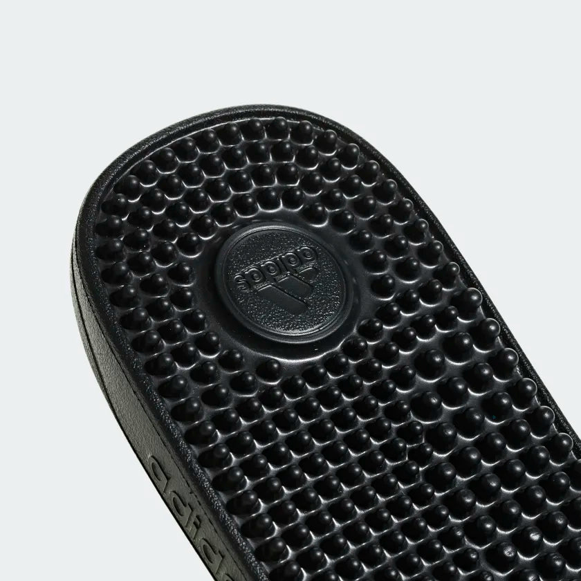 ADIDAS ADISSAGE SLIDES - Core Black / Cloud White / Core Black