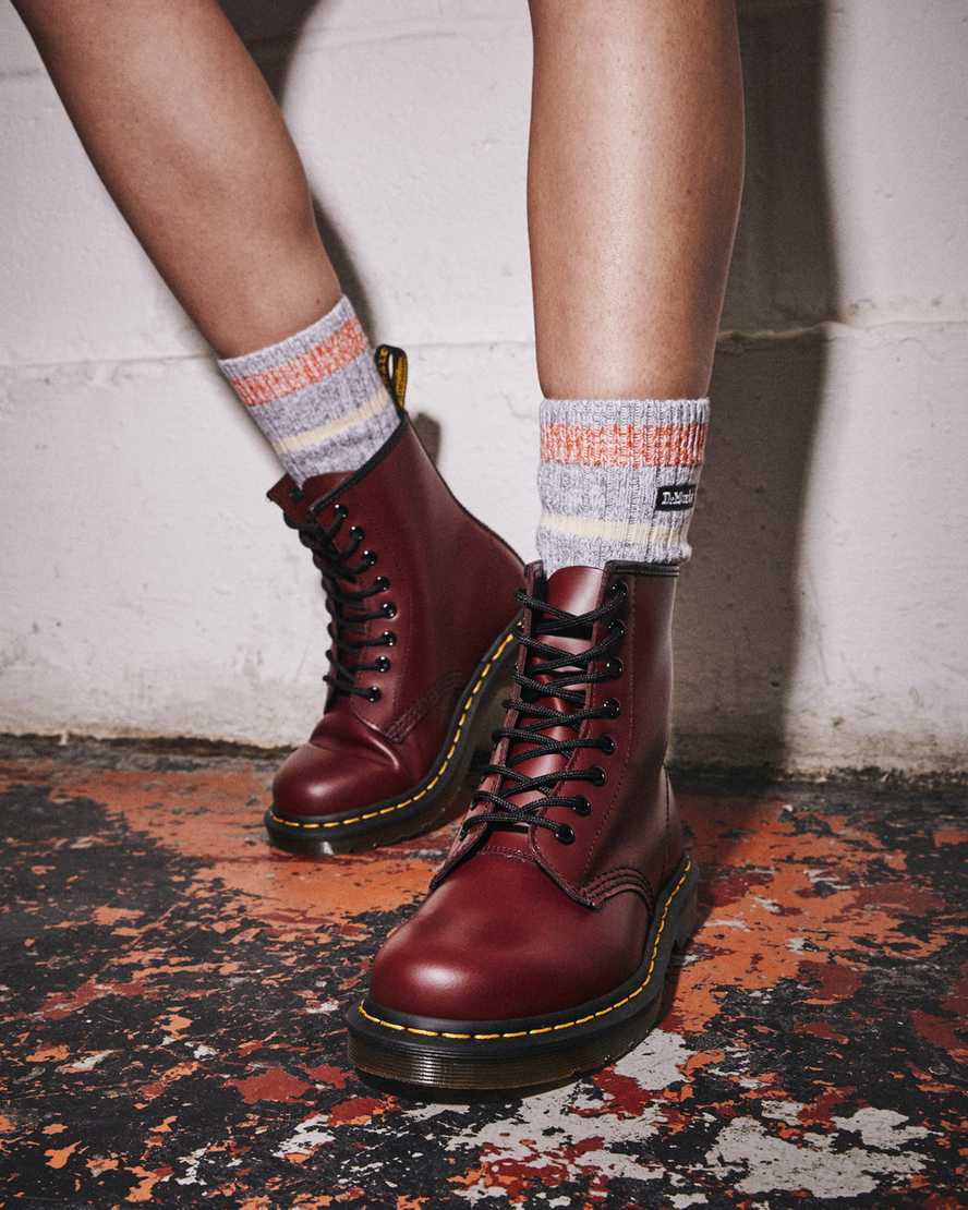 DR MARTENS 1460 SMOOTH LEATHER ANKLE BOOTS - CHERRY RED