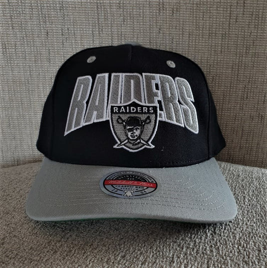MITCHELL & NESS RAIDERS SNAPBACK - GREY/BLACK