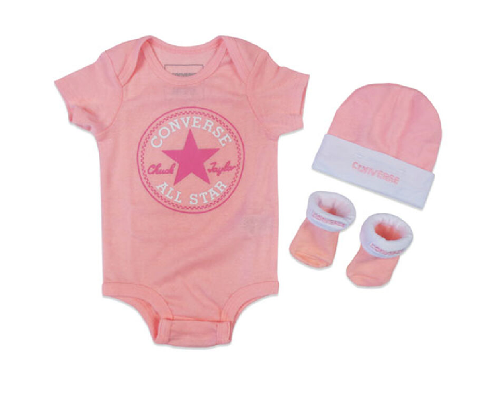 Newborn baby chucks new arrivals