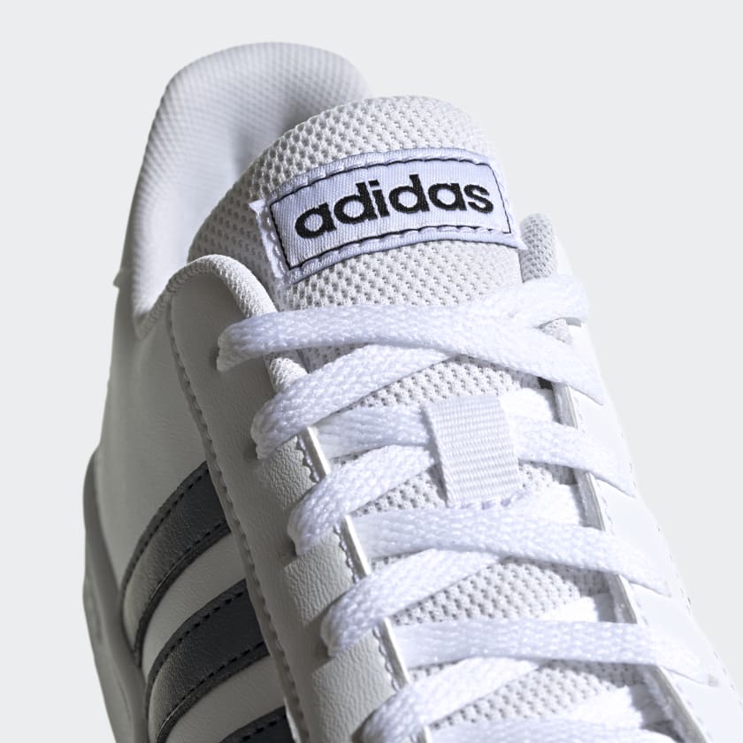 ADIDAS GRAND COURT KIDS - Cloud White / Core Black / Cloud White