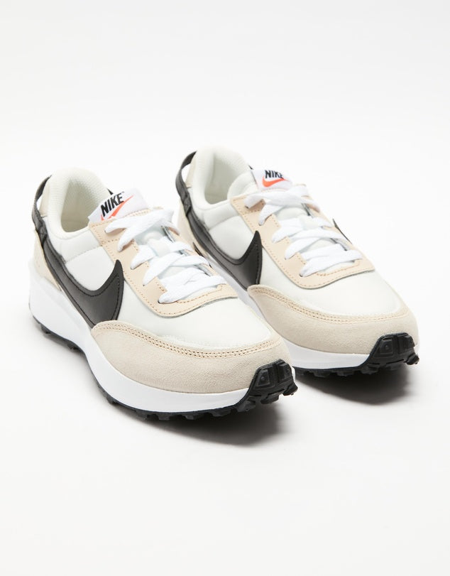 NIKE WOMENS WAFFLE DEBUT - SANDDRIFT/BLACK-PHANTOM WHITE