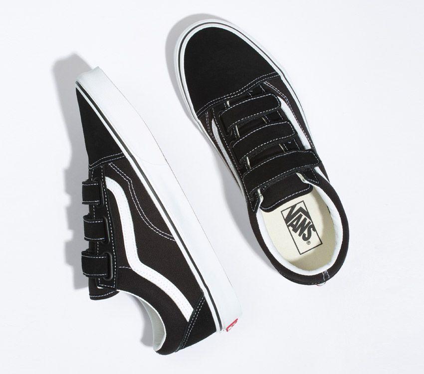 VANS OLD SKOOL V (SUEDE/CANVAS) - BLACK/TRUE WHITE