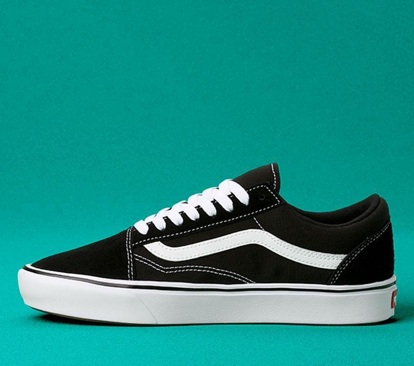 Vans comfycush old skool black true white 2025